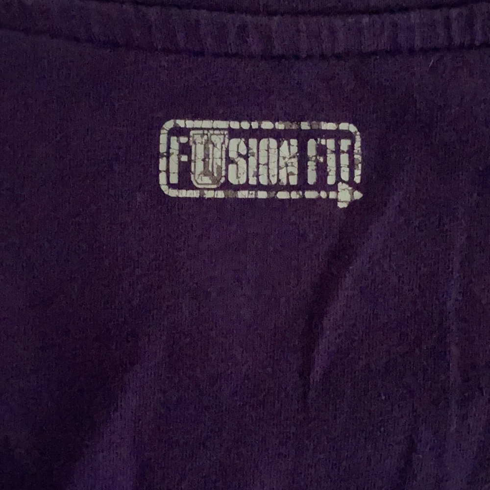 LSU Tigers Purple T-Shirt Small - Picture 4 of 6